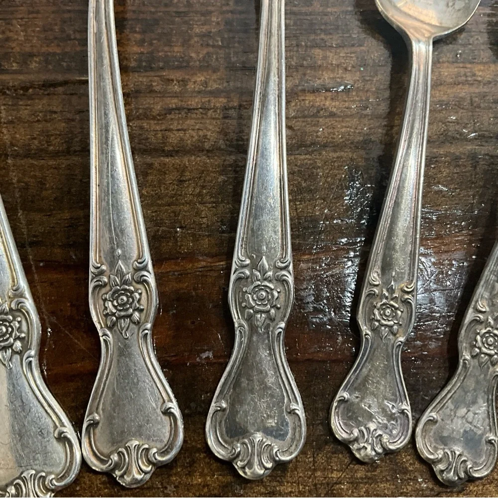 Vintage Lot of 5 Old Company Plate Spoons 3 Tablespoons 2 Teaspoons
